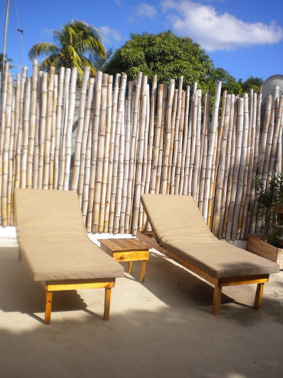 Guest House Chez Jacques Tamarin Exterior foto