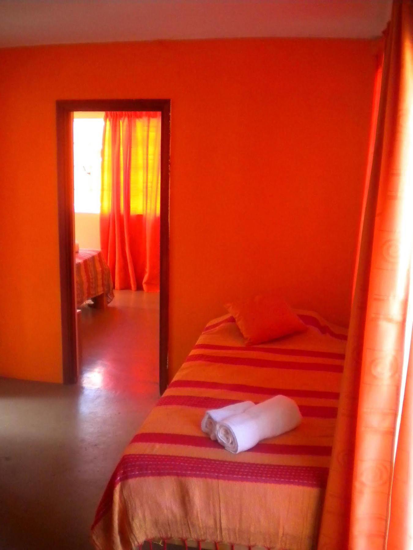Guest House Chez Jacques Tamarin Exterior foto
